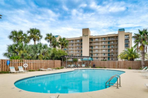 Breezy Orange Beach Condo with Balcony and Water View!